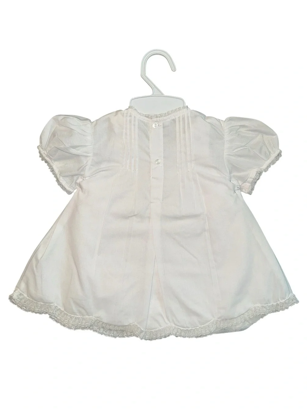 Feltman Brothers Girls size 3 months Hand-Embroidered White Baby Dress NWT